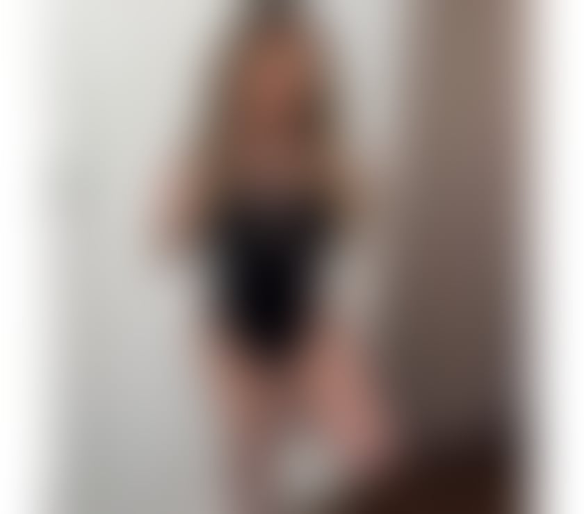 Escorts Buckinghamshire Beaconsfield - Buckinghamshire - Photos for GORGEOUS BLONDE MILF-PARTY WOMAN