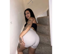 Hi im Bella party new in town for You Kiss ❤️