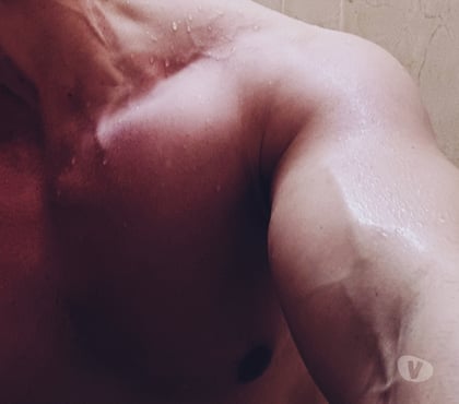 Escorts and Massages York City Centre York - Photos for Male escort for women's only
