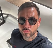 Hot 6ft3 British male escort