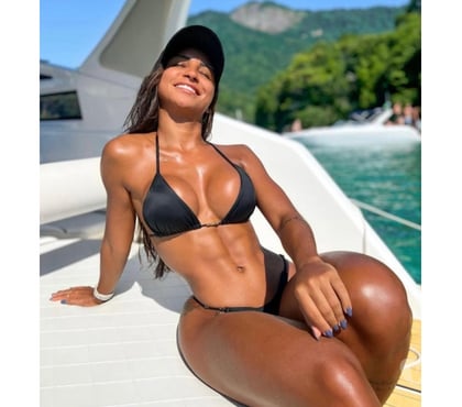 Escorts Norwich City Centre Norwich - Photos for Julia Real brazilian girl JUST ARRIVED ❤️