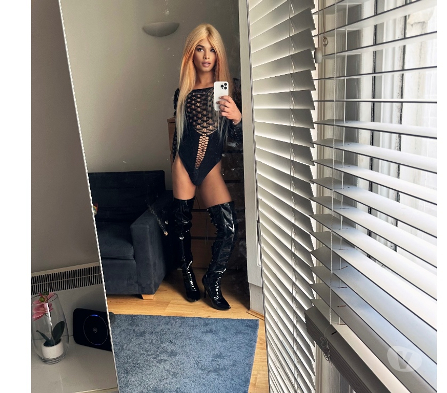 Trans Escorts Central London Bayswater Station - Central London - Photos for Camila domme BBC π₯π