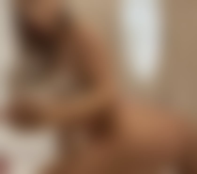 Escorts West Midlands Birmingham - Photos for New in town sexy blonde Latino Vicky party π₯π₯