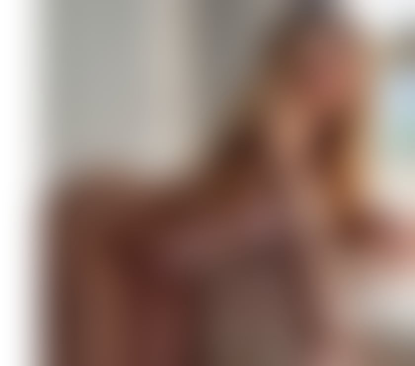 Escorts South East London Bromley - Photos for EMILY 💜 PARTY GIRL 🍾 💜 BEST BJ
