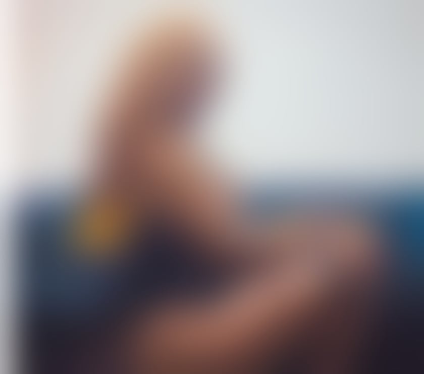 Zizi here very friendly and discreet