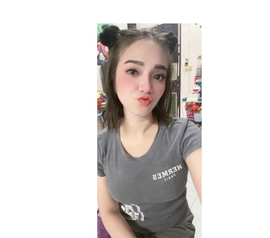 Escorts South Yorkshire Sheffield - Photos for Hi Guys I'm Kim Thai Girl best of massage πββοΈ