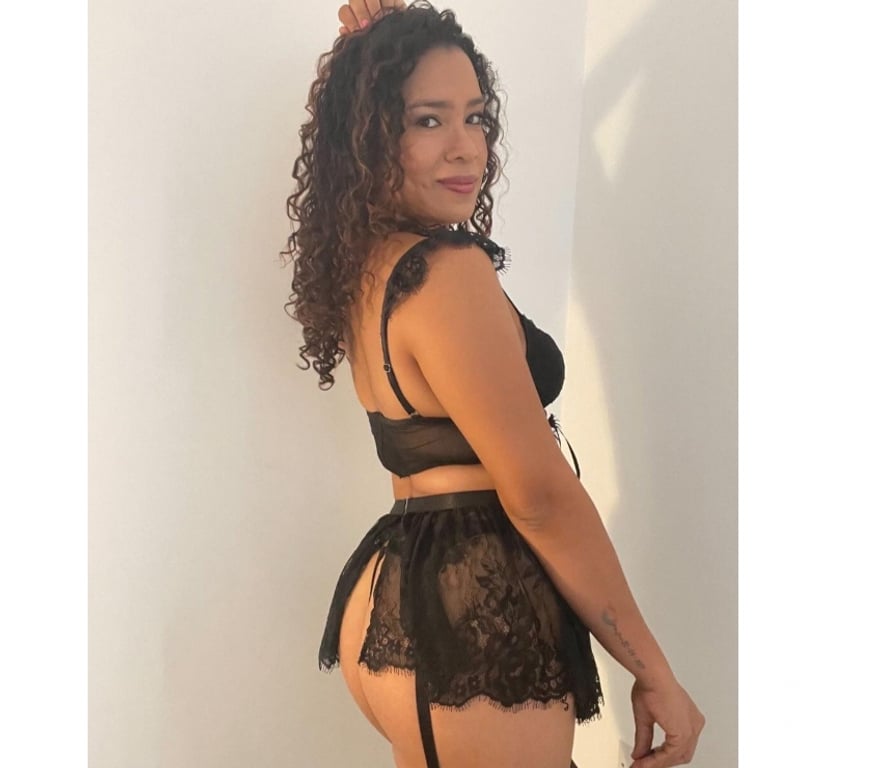 Escorts Hampshire Rushmoor - Photos for 🦋New Angie Latina 🦋😋GFE 👅OWO⭐️
