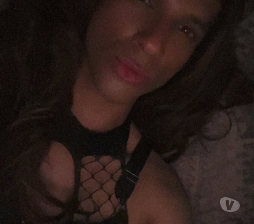 Gay massage Reading Earley - Reading - Photos for FEM CROSSDRESSER FOR HUNG LADS