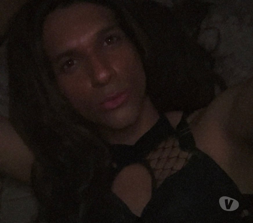Gay massage Reading Earley - Reading - Photos for FEM CROSSDRESSER FOR HUNG LADS