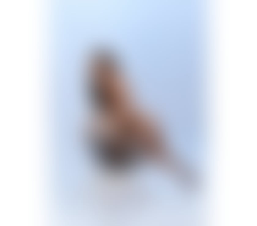 Escorts Wiltshire Swindon - Photos for Naughty curly Brazilian brunette in town now