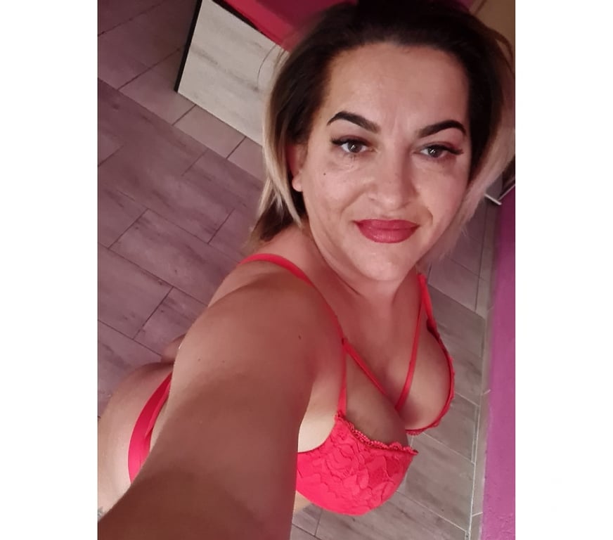 Escorts East London Stratford - East London - Photos for Lara Party Girl😘❤️