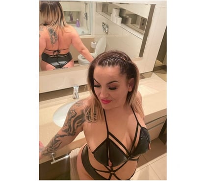  Escorts Forest Gate Station East London - Photos for Lara Party Girl😘❤️