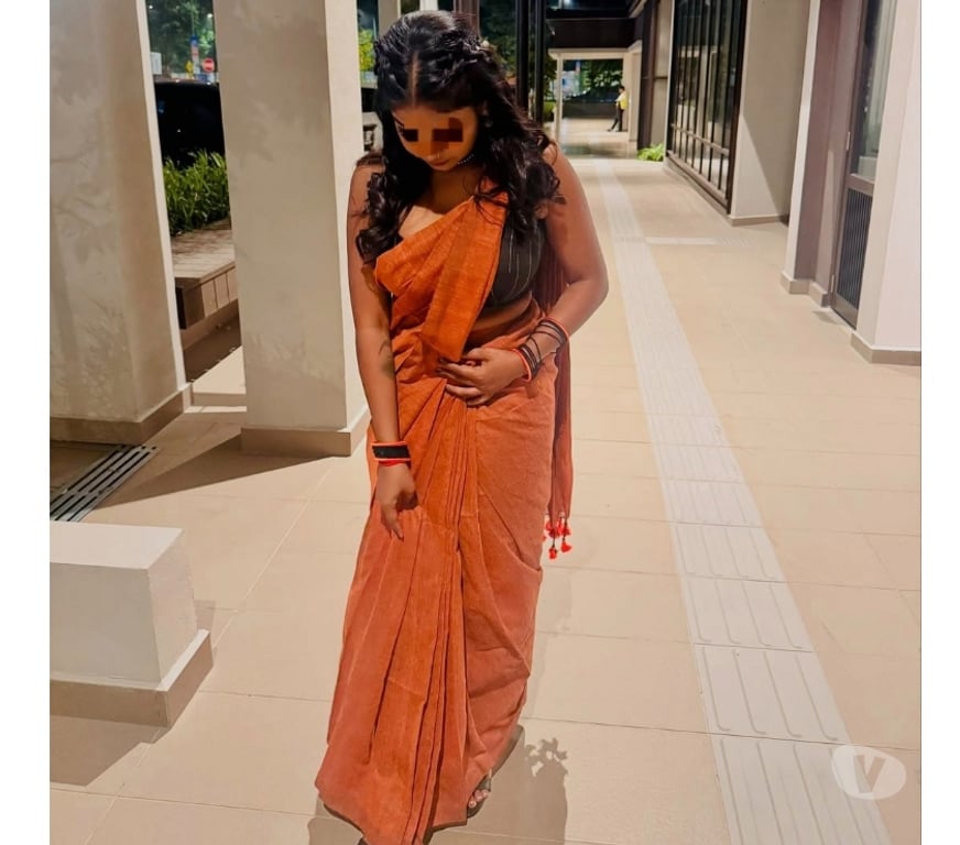 Escorts South West London South Wimbledon - South West London - Photos for South indian Rina New to Town 💛