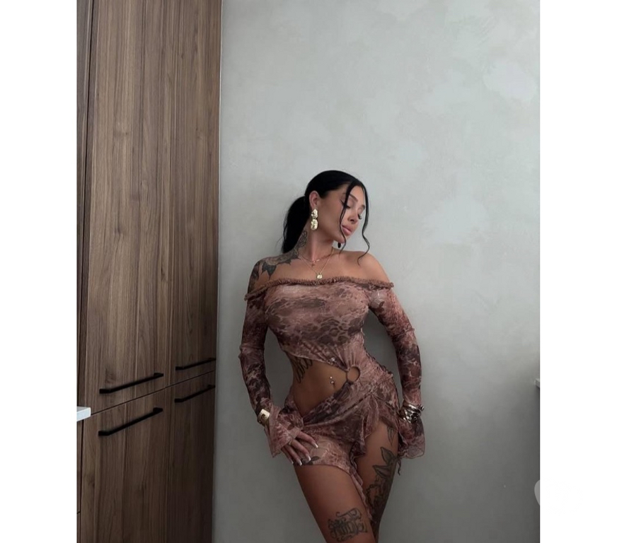 Escorts West Sussex Crawley - Photos for Hello x New and Hot Renata Brazil Here