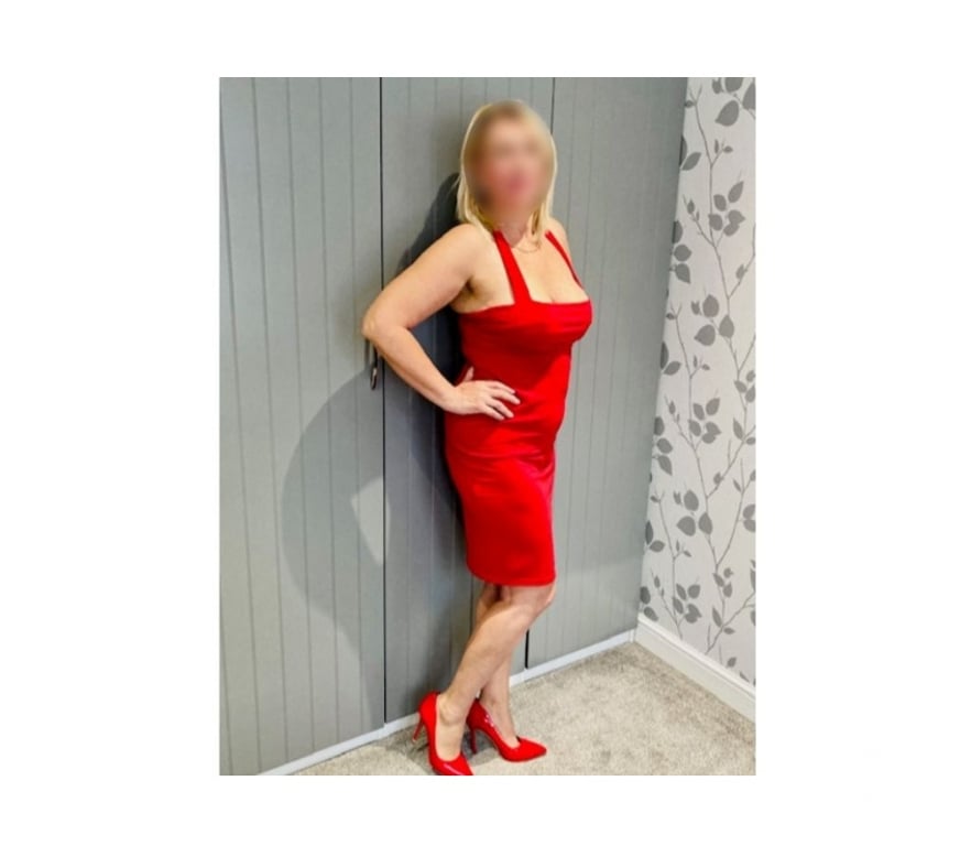 Escorts Merseyside Liverpool - Photos for Secret Touch.. Hot oils massage