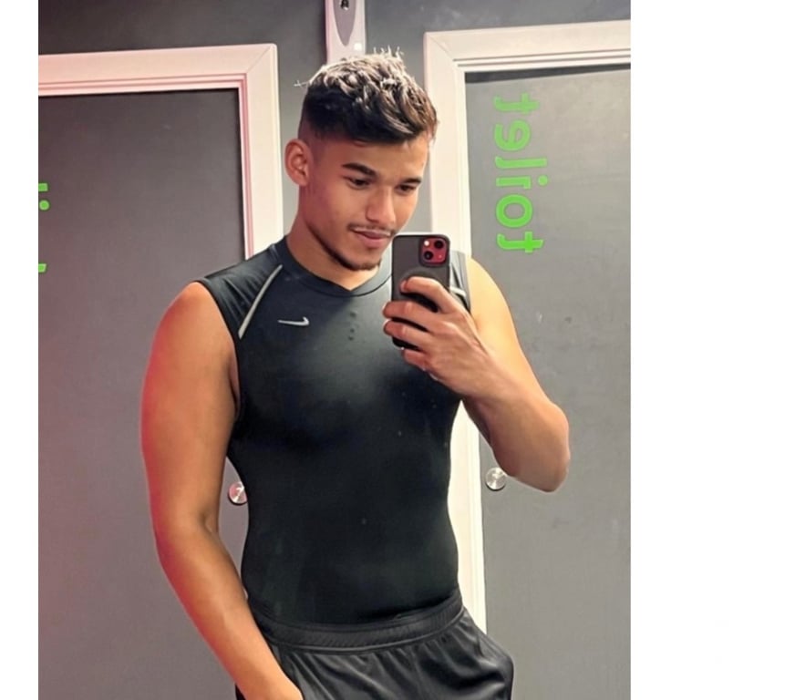 Gay massage South West London Earls Court - South West London - Photos for Noah Brasilian 🎊🎊
