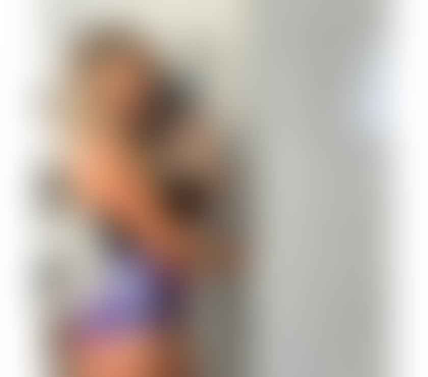 Escorts South West London Kingston upon Thames - Photos for NAUGHTY 😏 PARTY GIRL 🥳