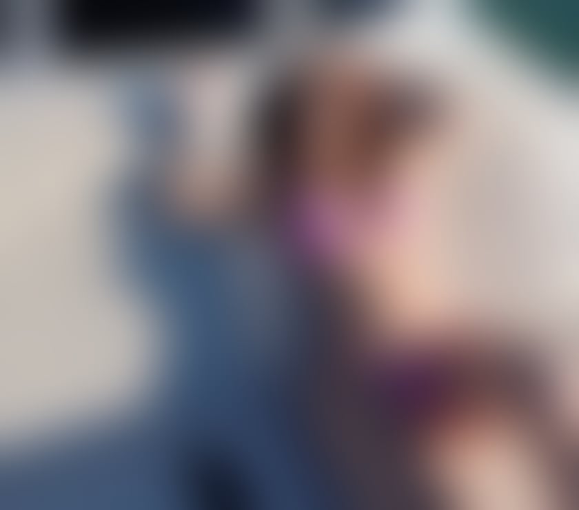 Escorts Surrey Guildford - Photos for 🔥CLASSY HORNY MATURE 💯 PARTY GIRL
