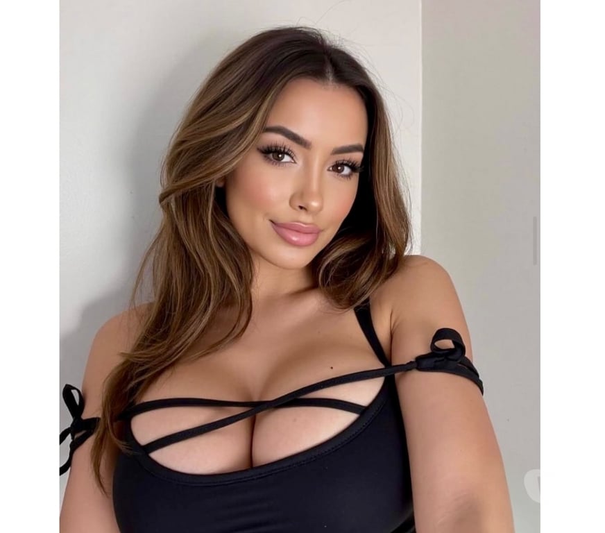 Escorts East London Aldgate East - East London - Photos for ALDGATE-E1🔥HORNY MIA🍑REAL 22YO🇧🇷OWO✅FKISS💋