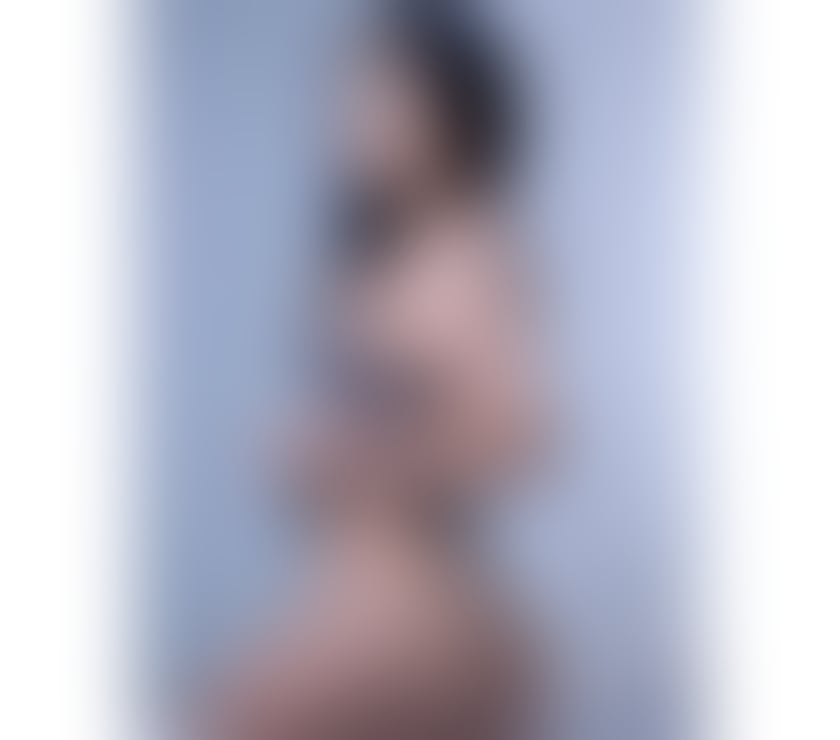 Escorts Ealing Northolt Station - Ealing - Photos for 🥰New hot girls best service elli😘