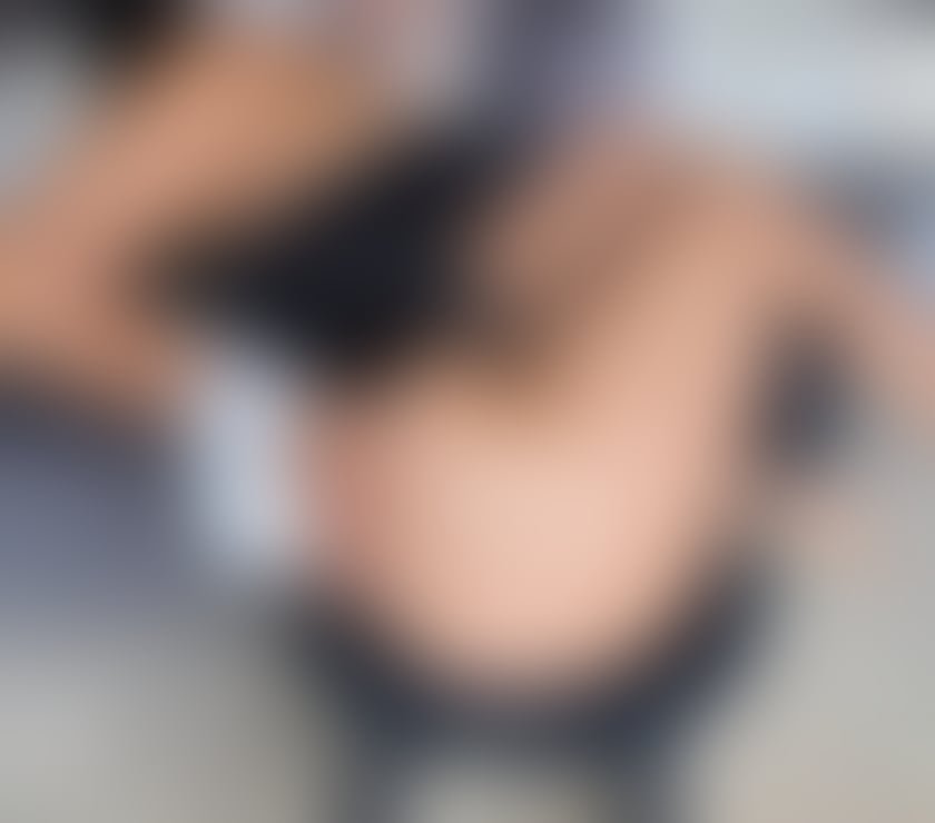 Escorts and Massages Ilford Redbridge - Photos for PARTY BEAUTIFUL MILF FIRST TIME