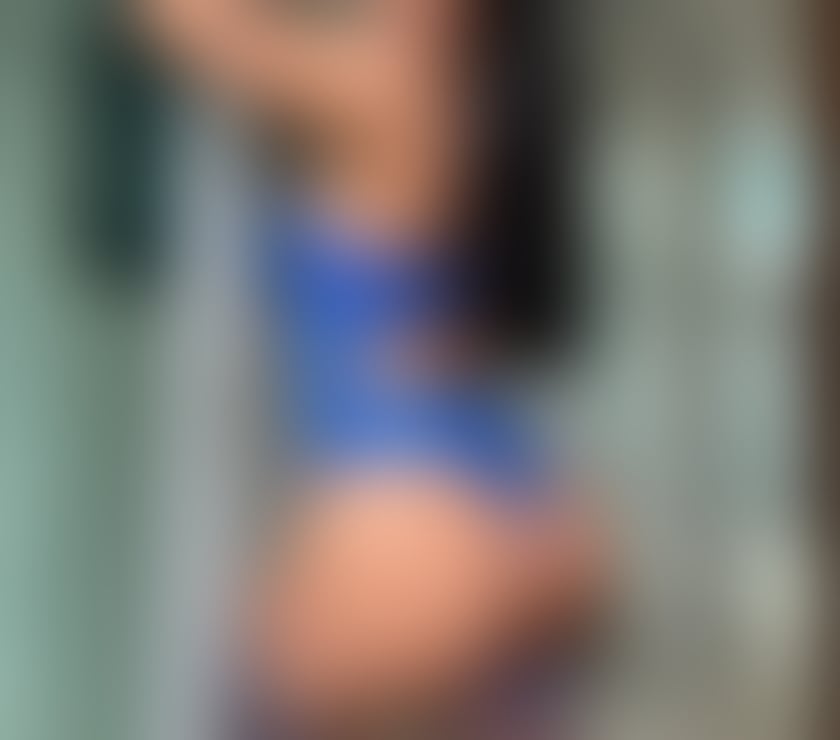  Escorts Loxford East London - Photos for PARTY MILF IN BARKING FIRST TIME 💘