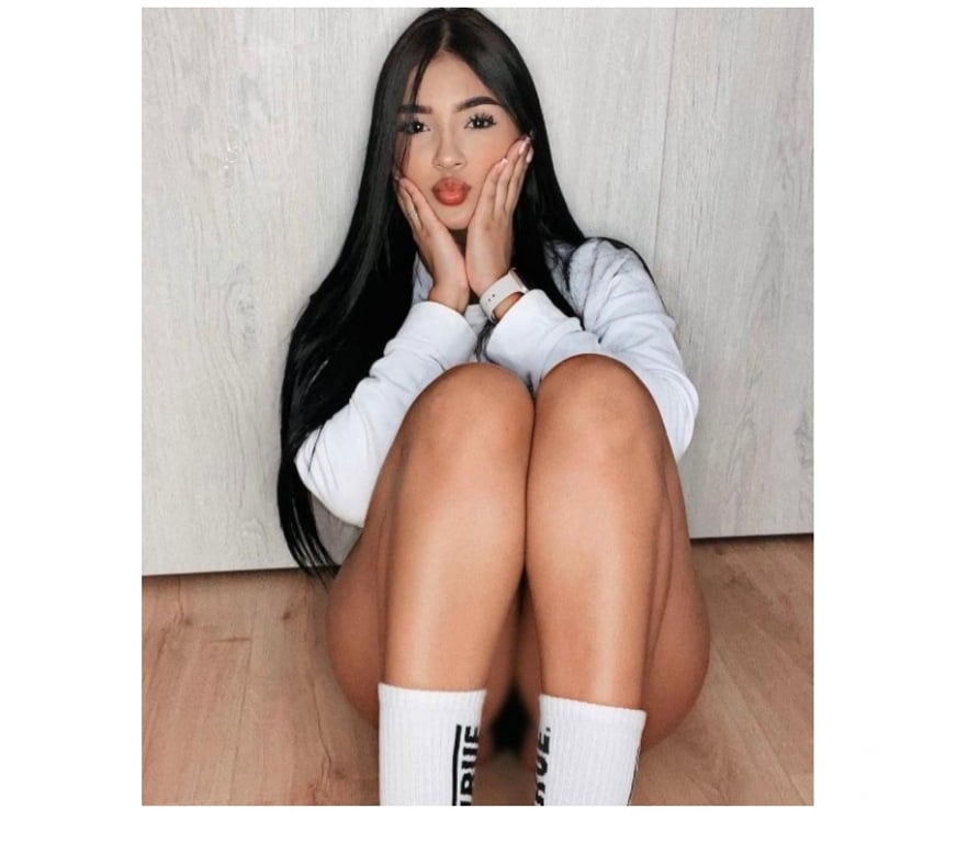 Escorts Derbyshire Derby - Photos for ♥️Stunning Brunette 🇧🇷🍒🥳Girl New in Derby