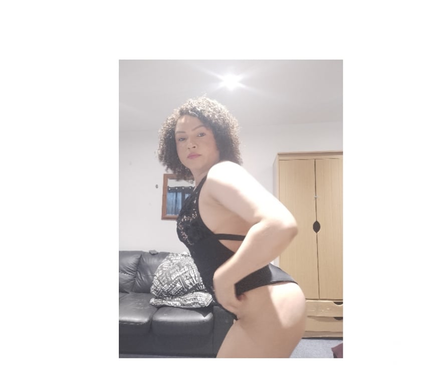Escorts Suffolk Ipswich - Photos for Brazilian Ex贸tic Girl, 馃嚙馃嚪 Mary 馃帀