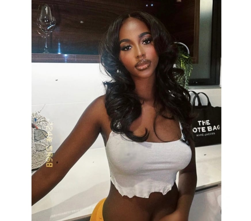 Escorts West Yorkshire Wakefield - Photos for 🥰Girlfriend style🎉 party