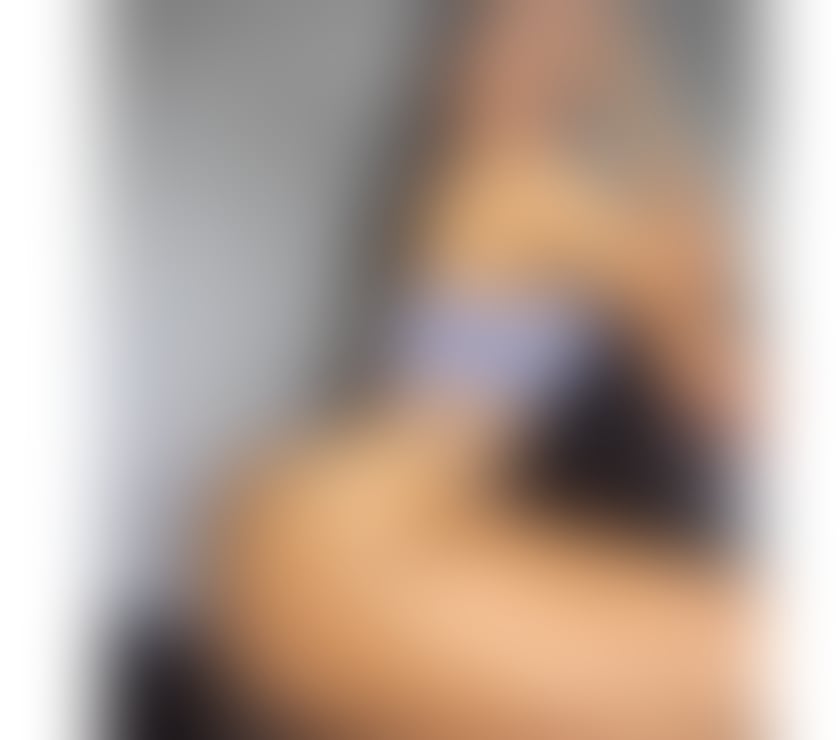 Escorts South East London Woolwich - South East London - Photos for BIG ASS 💕 COLOMBIAN 💕OwO and Party Girl 💕🎉