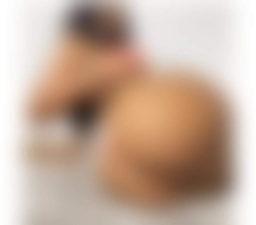 Escorts South East London Woolwich - South East London - Photos for BIG ASS 💕 COLOMBIAN 💕OwO and Party Girl 💕🎉