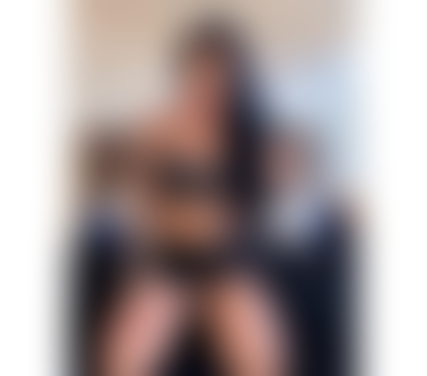 Escorts Slough Slough Town Centre - Slough - Photos for Larissa Sexy Brazilian 🇧🇷| PARTY GIRL💦🎉