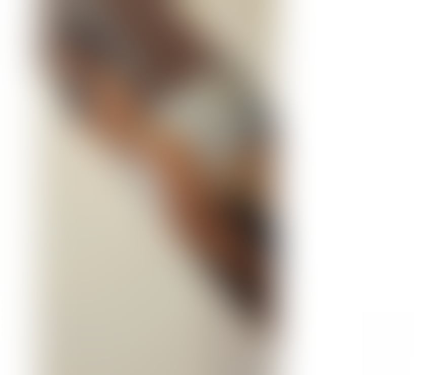 Escorts Essex Thurrock - Essex - Photos for Hot brunette with big ass and juicy breasts ,,,,,