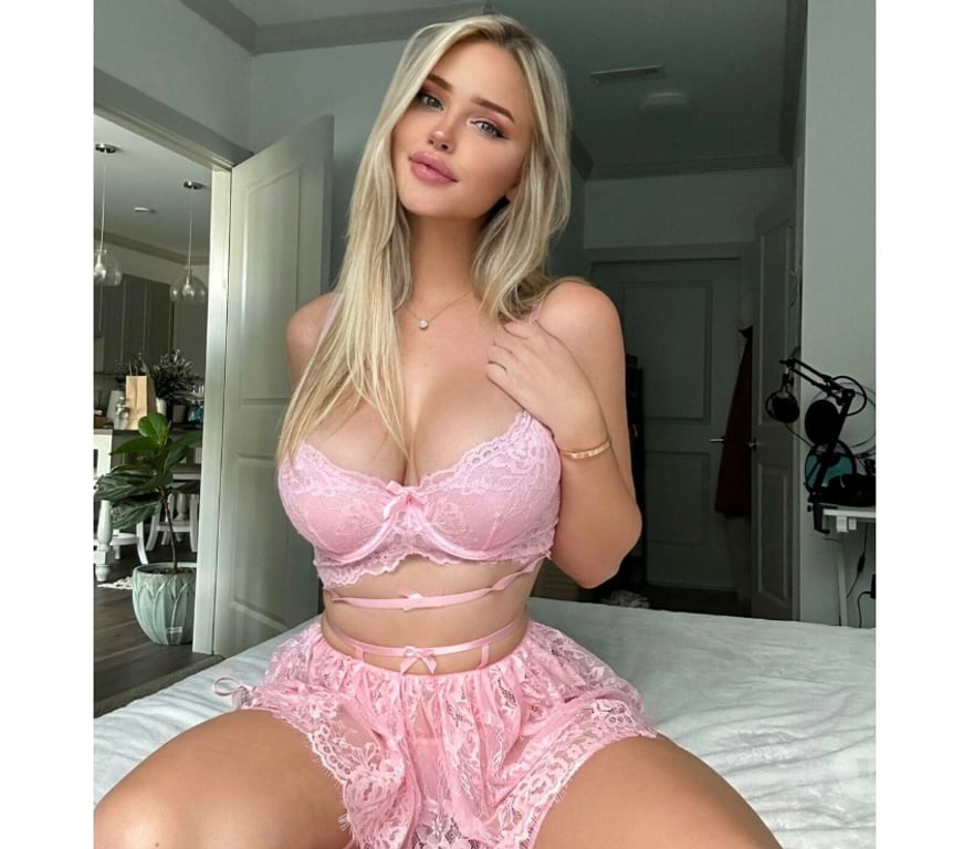 Escorts Hampshire Southampton - Photos for ALICE PARTY 🎉🔥NO RUSH- AVAILABLE 🔥