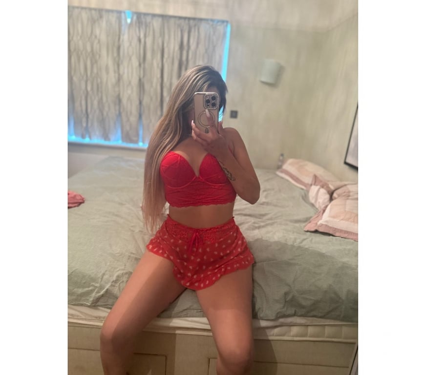 Escorts East London Canary Wharf - East London - Photos for AMAZING BRUNA💋NEW IN TOWN🔥HOT BRAZILIAN🍾PARTY GIRL