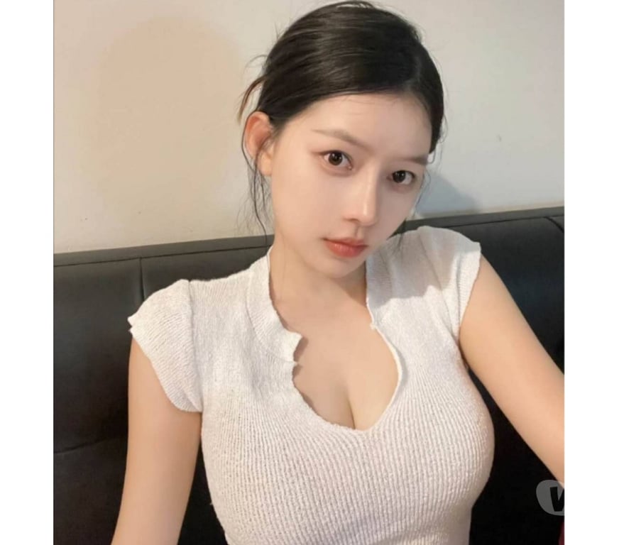 Escorts Edinburgh Craigentinny - Edinburgh - Photos for 🍑 Asian Girls – Tight, Sweet & Addictive 💦