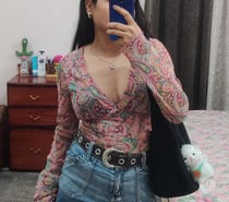 😍 Indian girl available for party & service 🎉