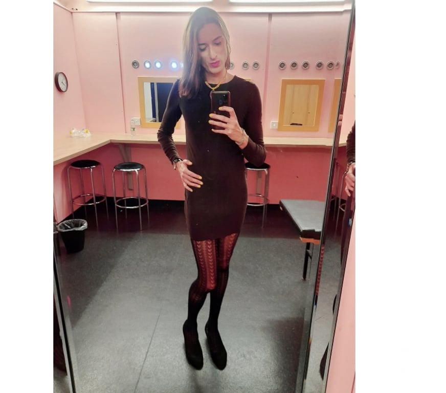 Trans Escorts Greater Manchester Manchester - Photos for Tall, hung & passive is available in Manchester π π₯΅