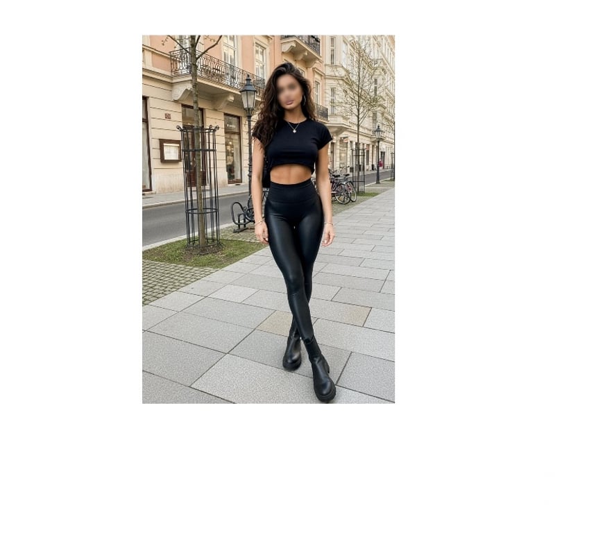 Escorts Greater Manchester Salford - Photos for Lora beautiful masseuse 100% real pictures