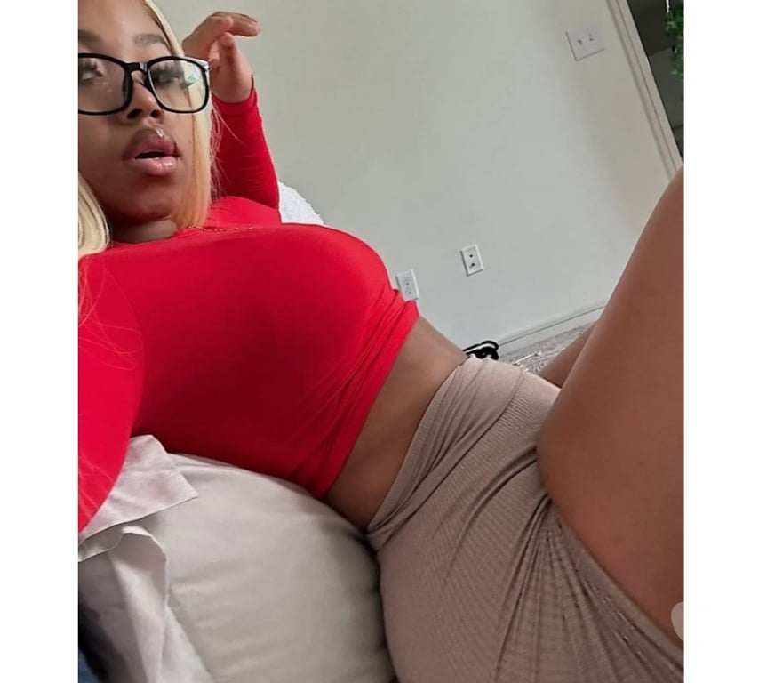 Escorts Wiltshire Swindon - Photos for Hot and horny black girl 🥰