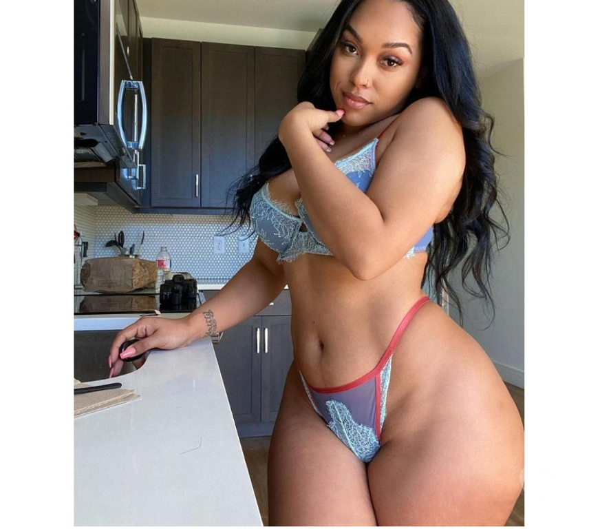 Escorts Surrey Reigate and Banstead - Photos for 🍑HOT KIRA 🍑 BEST PARTY GIRL IN TOWN