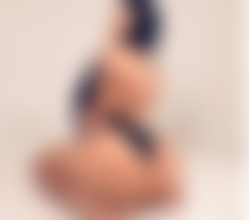 Escorts South East London Walworth - South East London - Photos for Amazing CHANEL! At your Service!Satisfaction Guaranteed