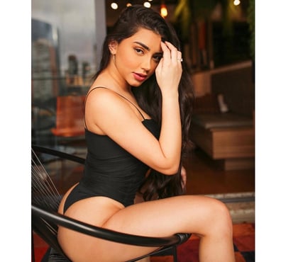  Escorts Canary Wharf East London - Photos for Brazilian girl 🇧🇷
