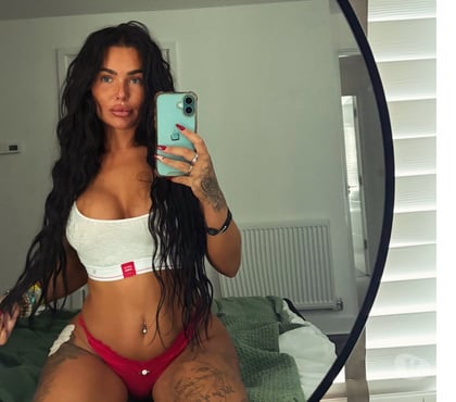 Escort Leeds City Centre Leeds - Photos for lola is back 1 day