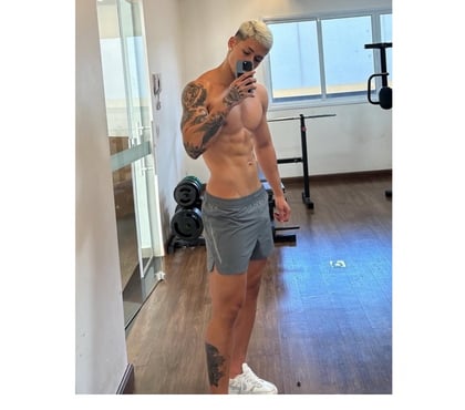 Escort Birmingham City Centre Birmingham - Photos for Tony athlete Brazil