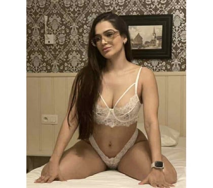 Role Play Escorts & Erotic Massage Ilford Station Redbridge - Photos for Alexia 😍 best owo💕