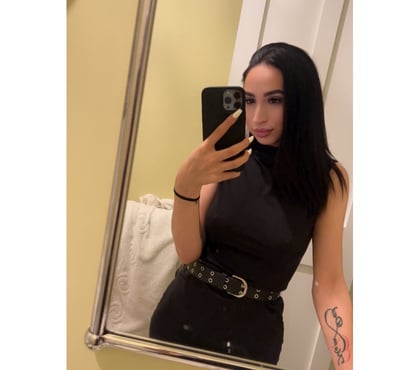 Escorts London Gatwick Airport Crawley - Photos for Hot girl x call me xx Reall Pictures 💯‼️