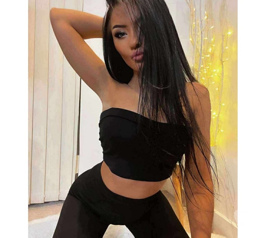 Escorts West Yorkshire Calderdale - Photos for Ema new gfe girl party and best services