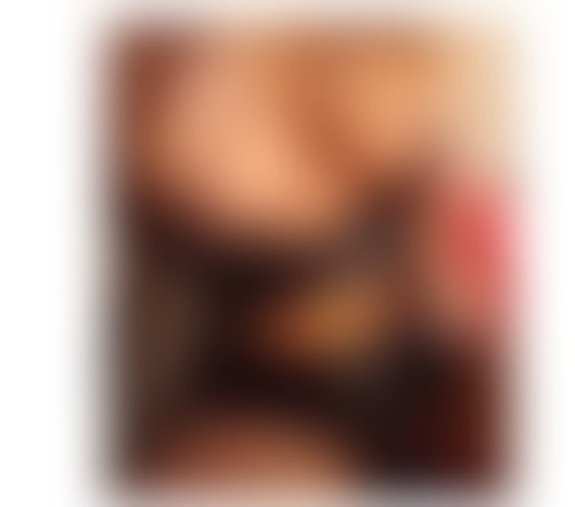 Escorts West Midlands Solihull - Photos for Hello I am Chantelle I am Colombian and I am 27 years old