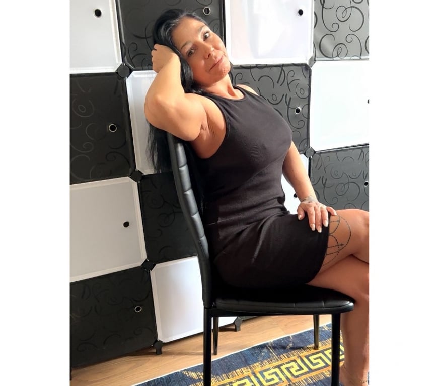 Escorts Belfast Ormeau - Belfast - Photos for Sexy Brunette Girl 💯 No rush 🥰Genuine